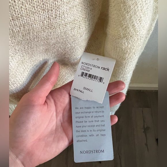 NSR Napean Sea Rd Mock Neck Wool Blend
Sweater Cream & Gold Size S NWT - Picture 5 of 5